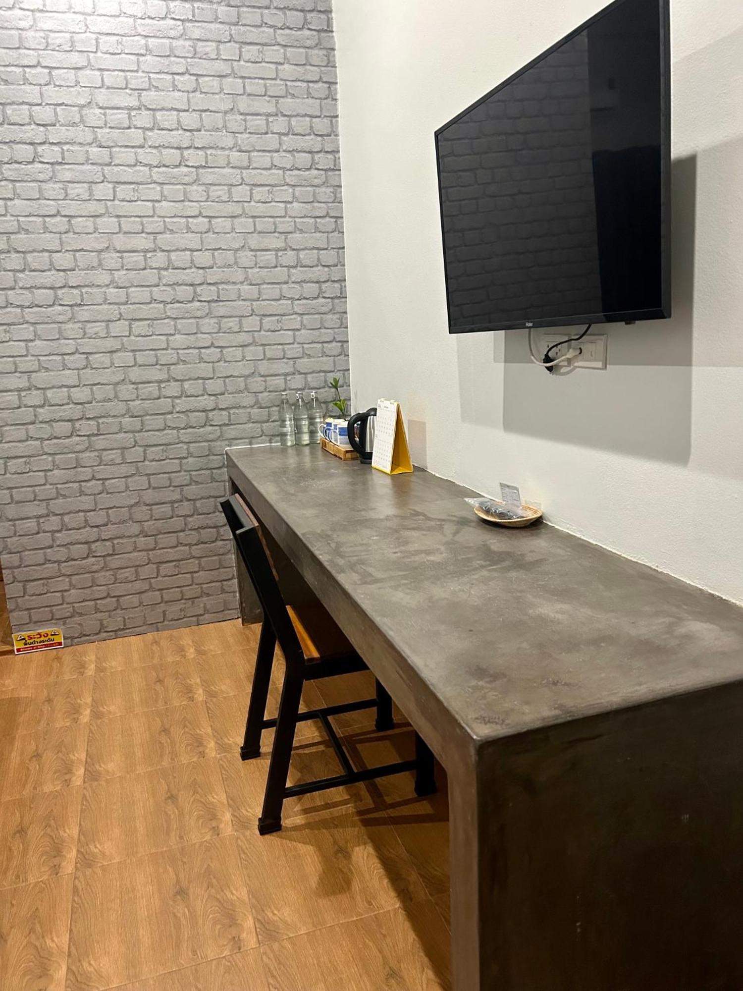 Chern Chiangmai Boutique Hotel Chiang Mai Dış mekan fotoğraf